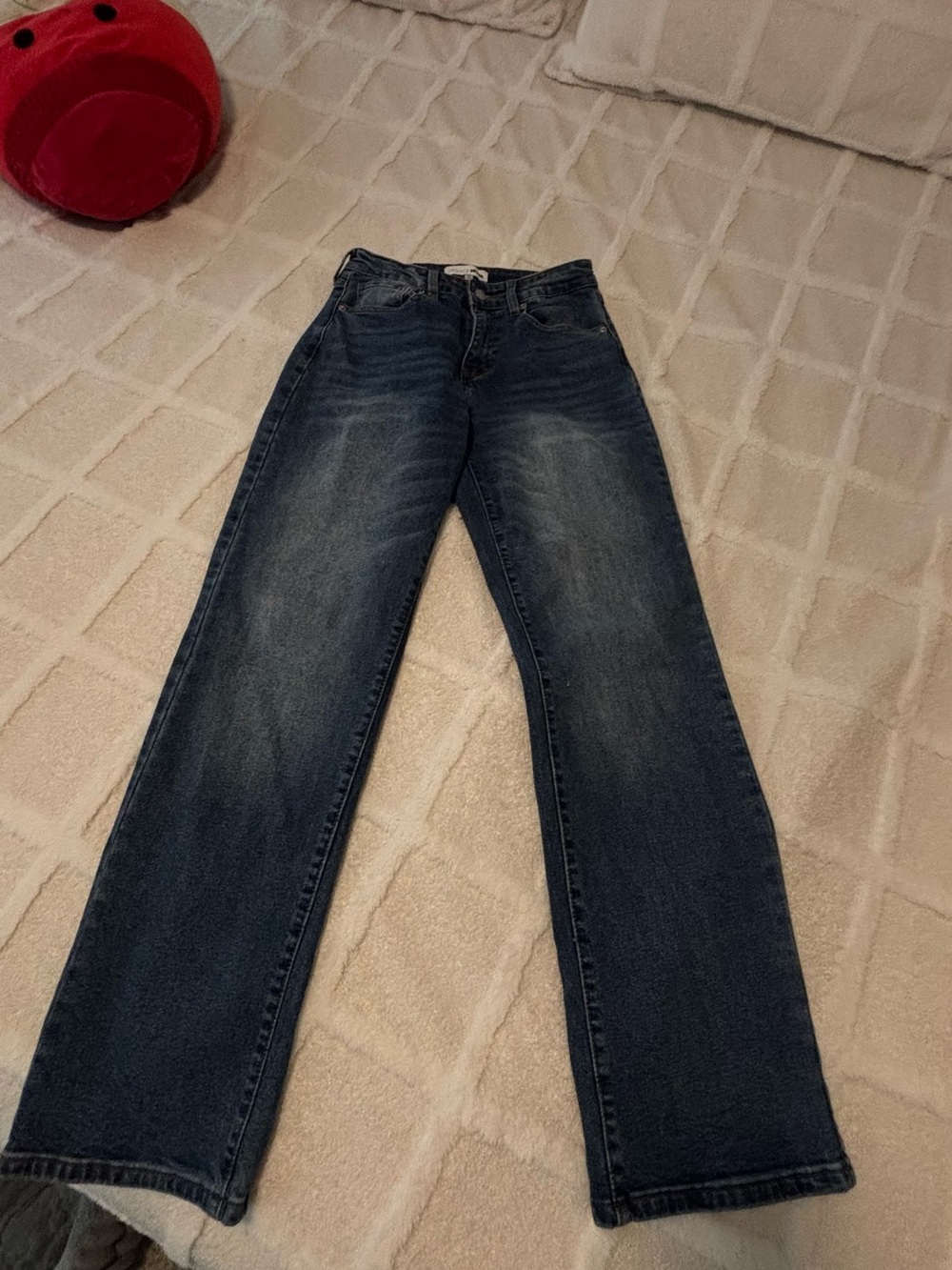 Women’s Straight-Leg Jeans in Dark Blue Wash